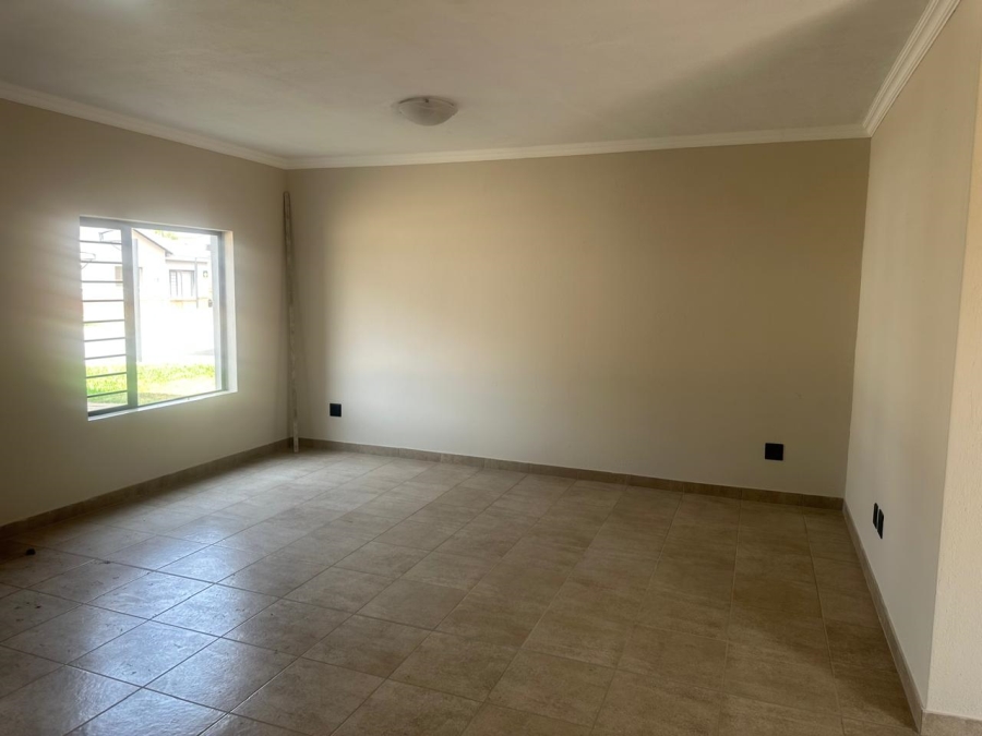 To Let 3 Bedroom Property for Rent in Waterval East North West
